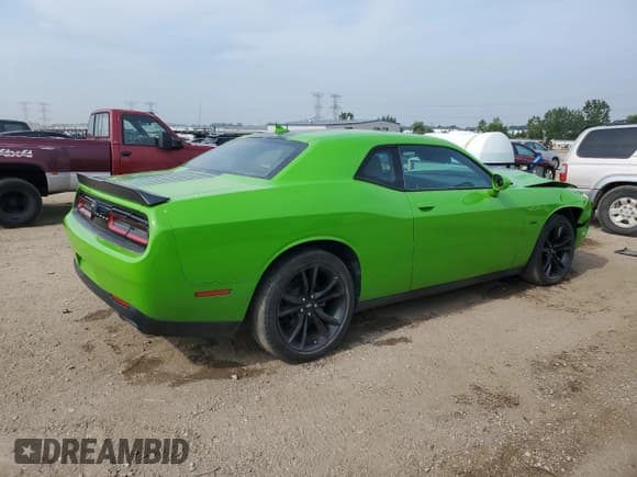 ✅ 2017 Dodge Challenger R/T • VIN: 2C3CDZBT0HH554776 • Лот: 65987955. Опубликован ранее на Copart с пробегом 63 846 миль. Бесплатный доступ к архиву аукционных продаж из США и подробный отчёт об истории автомобиля на DreamBid. Изображение 3.
