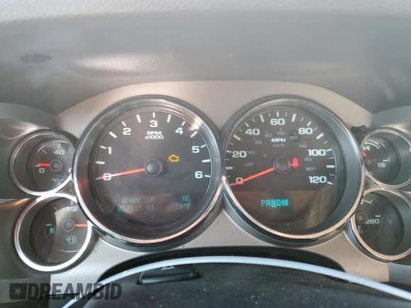 ✅ 2013 Chevrolet Silverado 1500 LT • VIN: 3GCPCSE06DG223493 • Lot: 71250535. Listed on Copart with 257,115 mi. Free auction sales archive from the USA and detailed vehicle history report at DreamBid. Image 9.