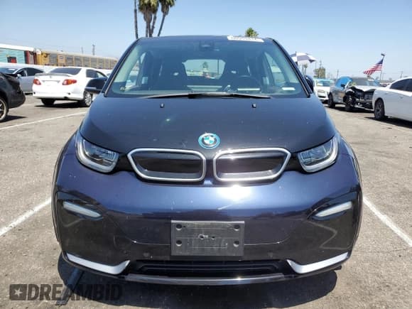 ✅ 2019 BMW i3 s • VIN: WBY8P8C57K7D37510 • Lot: 60953414. Wystawiony na Copart z przebiegiem Nie podano. Bezpłatny archiwum sprzedaży aukcyjnych z USA i szczegółowy raport historii pojazdu na DreamBid. Zdjęcie 5.