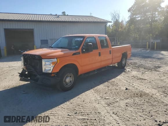 ✅ 2016 Ford F-250 XL • VIN: 1FT7W2A61GEA33162 • Lot: 84771315. Wystawiony na Copart z przebiegiem 166 789 mil. Bezpłatny archiwum sprzedaży aukcyjnych z USA i szczegółowy raport historii pojazdu na DreamBid. Zdjęcie 1.