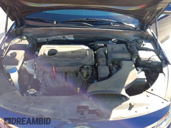 ✅ 2019 Kia Optima S • VIN: 5XXGT4L31KG321582 • Lot: 43421552. Listed on IAAI with 106,359 mi. Free auction sales archive from the USA and detailed vehicle history report at DreamBid. Image 10.