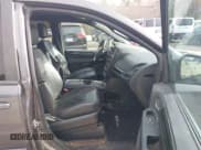 ✅ 2017 Dodge Grand Caravan SXT • VIN: 2C4RDGCG1HR726335 • Lot: 43658621. Listed on IAAI with 229,574 mi. Free auction sales archive from the USA and detailed vehicle history report at DreamBid. Image 5.