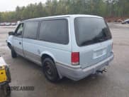 ✅ 1992 Plymouth Grand Voyager • VIN: 1P4GH54R8NX157251 • Лот: 42183609. Опубликован ранее на IAAI с пробегом 272 665 миль. Бесплатный доступ к архиву аукционных продаж из США и подробный отчёт об истории автомобиля на DreamBid. Изображение 3.