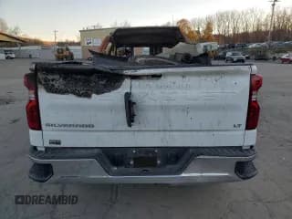 ✅ 2020 Chevrolet Silverado 1500 LT • VIN: 1GCRYDED6LZ125636 • Lot: 81939414. Wystawiony na Copart z przebiegiem Nie podano. Bezpłatny archiwum sprzedaży aukcyjnych z USA i szczegółowy raport historii pojazdu na DreamBid. Zdjęcie 6.