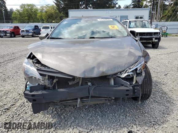 ✅ 2017 Toyota Corolla LE Eco • VIN: 2T1BPRHE5HC841953 • Лот: 54350635. Опубликован ранее на Copart с пробегом 56 632 миль. Бесплатный доступ к архиву аукционных продаж из США и подробный отчёт об истории автомобиля на DreamBid. Изображение 5.