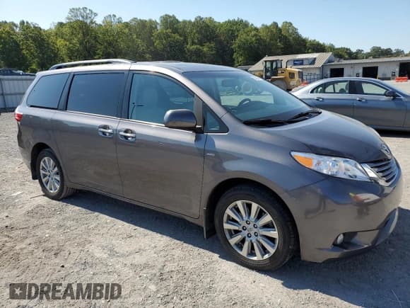 ✅ 2017 Toyota Sienna XLE • VIN: 5TDDZ3DC4HS171596 • Lot: 80689945. Listed on Copart with 48,926 mi. Free auction sales archive from the USA and detailed vehicle history report at DreamBid. Image 4.