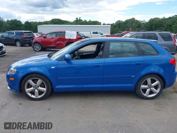 ✅ 2008 Audi A3 • VIN: WAUHF78P38A033041 • Lot: 43082660. Listed on IAAI with 98,050 mi. Free auction sales archive from the USA and detailed vehicle history report at DreamBid. Image 13.