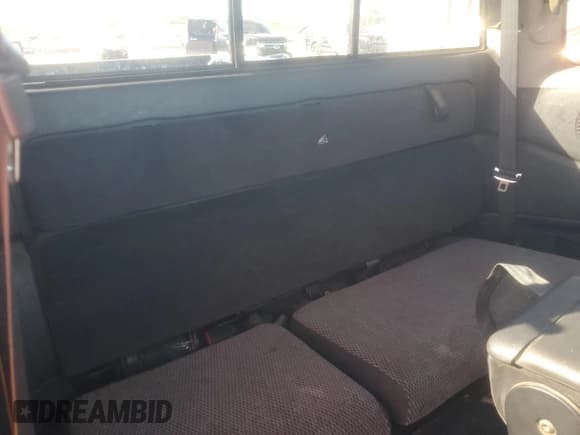 ✅ 2004 Dodge Dakota Sport • VIN: 1D7GL32K74S621130 • Lot: 91045885. Wystawiony na Copart z przebiegiem 204 038 mil. Bezpłatny archiwum sprzedaży aukcyjnych z USA i szczegółowy raport historii pojazdu na DreamBid. Zdjęcie 10.