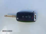 ✅ 2017 Kia Sorento LX • VIN: 5XYPGDA51HG309381 • Lot: 43051430. Listed on IAAI with Not provided. Free auction sales archive from the USA and detailed vehicle history report at DreamBid. Image 11.