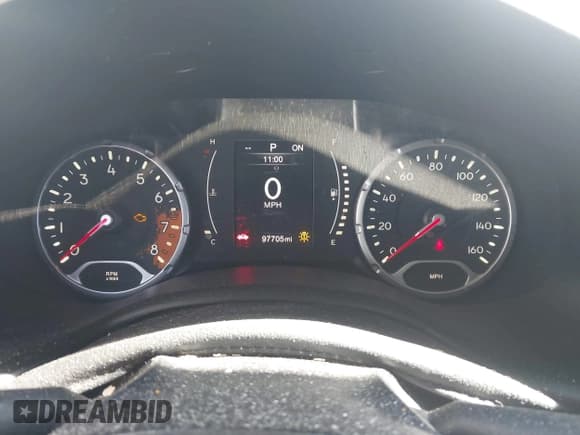 ✅ 2016 Jeep Renegade Latitude • VIN: ZACCJABT1GPC48558 • Лот: 43670323. Опубликован ранее на IAAI с пробегом 97 705 миль. Бесплатный доступ к архиву аукционных продаж из США и подробный отчёт об истории автомобиля на DreamBid. Изображение 7.