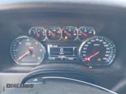 ✅ 2019 Chevrolet Tahoe LT • VIN: 1GNSCBKC0KR136671 • Lot: 43416506. Wystawiony na IAAI z przebiegiem 151 990 mil. Bezpłatny archiwum sprzedaży aukcyjnych z USA i szczegółowy raport historii pojazdu na DreamBid. Zdjęcie 7.