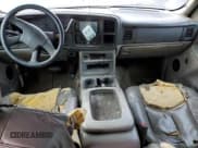 ✅ 2004 Chevrolet Suburban LT • VIN: 3GNEC16ZX4G108997 • Лот: 84874464. Опубликован ранее на Copart с пробегом Не указан. Бесплатный доступ к архиву аукционных продаж из США и подробный отчёт об истории автомобиля на DreamBid. Изображение 8.