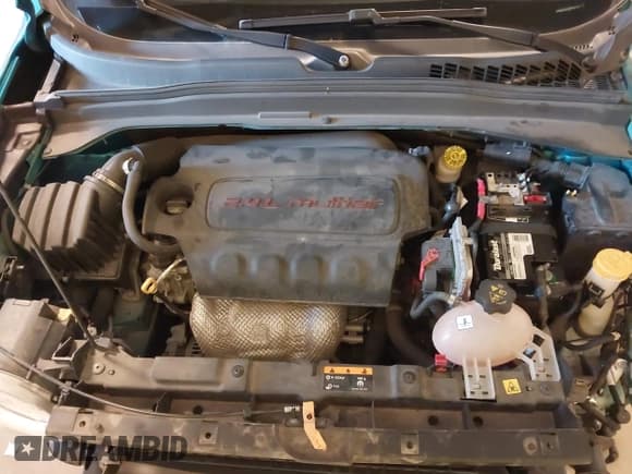 ✅ 2021 Jeep Renegade Jeepster • VIN: ZACNJDAB1MPM22141 • Lot: 43140598. Listed on IAAI with 57,871 mi. Free auction sales archive from the USA and detailed vehicle history report at DreamBid. Image 10.