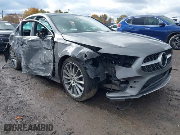 ✅ 2019 Mercedes-Benz A 220 • VIN: WDD3G4EB7KW018589 • Lot: 43502062. Wystawiony na IAAI z przebiegiem 116 987 mil. Bezpłatny archiwum sprzedaży aukcyjnych z USA i szczegółowy raport historii pojazdu na DreamBid. Zdjęcie 1.