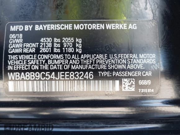 ✅ 2018 BMW 3 Series 330i • VIN: WBA8B9C54JEE83246 • Lot: 43319232. Listed on IAAI with 55,385 mi. Free auction sales archive from the USA and detailed vehicle history report at DreamBid. Image 9.