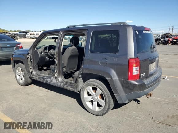 ✅ 2014 Jeep Patriot Latitude • VIN: 1C4NJPFB9ED719204 • Лот: 82389755. Опубликован ранее на Copart с пробегом 122 213 миль. Бесплатный доступ к архиву аукционных продаж из США и подробный отчёт об истории автомобиля на DreamBid. Изображение 2.