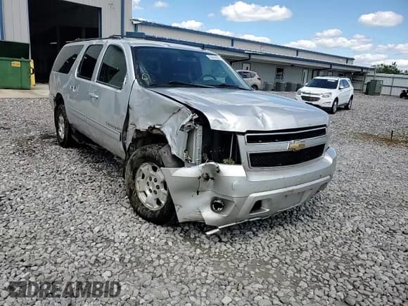 ✅ 2011 Chevrolet Suburban LS • VIN: 1GNSKHE37BR166073 • Lot: 65434585. Listed on Copart with 145,957 mi. Free auction sales archive from the USA and detailed vehicle history report at DreamBid. Image 14.