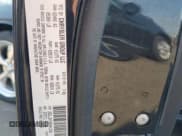 ✅ 2009 Dodge Challenger R/T • VIN: 2B3LJ54T09H641350 • Lot: 74468334. Wystawiony na Copart z przebiegiem 64 001 mil. Bezpłatny archiwum sprzedaży aukcyjnych z USA i szczegółowy raport historii pojazdu na DreamBid. Zdjęcie 12.