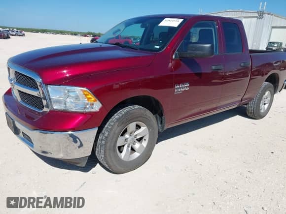 2024 Ram 1500 SLT z VIN 1C6RR7GG6RS147764, wystawiony jako IAAI lot #42824558 z przebiegiem 41 725 mil mil oraz . Historia ofert i sprzedaży dostępna na DreamBid. Obrazek 2.