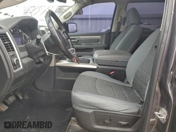 ✅ 2019 Ram 1500 SLT • VIN: 1C6RR7LT5KS536940 • Lot: 93701235. Listed on Copart with 119,886 mi. Free auction sales archive from the USA and detailed vehicle history report at DreamBid. Image 7.