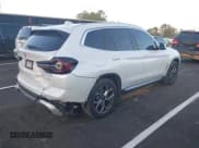 ✅ 2023 BMW X3 sDrive30i • VIN: 5UX43DP03P9R75120 • Lot: 43692847. Wystawiony na IAAI z przebiegiem 48 425 mil. Bezpłatny archiwum sprzedaży aukcyjnych z USA i szczegółowy raport historii pojazdu na DreamBid. Zdjęcie 4.