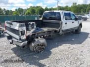 ✅ 2020 Ford F-250 XL • VIN: 1FT7W2BT9LED04712 • Lot: 42891910. Wystawiony na IAAI z przebiegiem 132 801 mil. Bezpłatny archiwum sprzedaży aukcyjnych z USA i szczegółowy raport historii pojazdu na DreamBid. Zdjęcie 4.