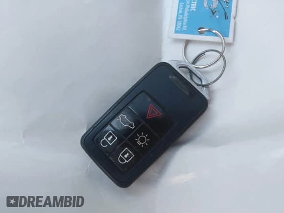 ✅ 2015 Volvo S60 T5 Drive-E Premier • VIN: YV126MFK3F1344944 • Lot: 42305253. Listed on IAAI with 244,397 mi. Free auction sales archive from the USA and detailed vehicle history report at DreamBid. Image 11.