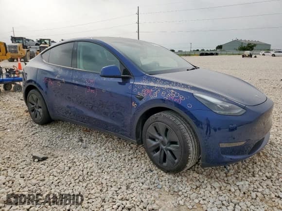 ✅ 2024 Tesla Model Y • VIN: 7SAYGDEDXRA327568 • Lot: 56755505. Wystawiony na Copart z przebiegiem 10 799 mil. Bezpłatny archiwum sprzedaży aukcyjnych z USA i szczegółowy raport historii pojazdu na DreamBid. Zdjęcie 4.