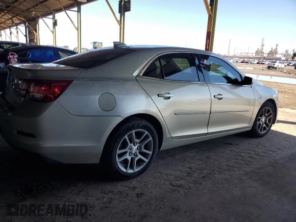 ✅ 2015 Chevrolet Malibu LT • VIN: 1G11C5SL5FF264345 • Lot: 86490385. Listed on Copart with 133,044 mi. Free auction sales archive from the USA and detailed vehicle history report at DreamBid. Image 3.