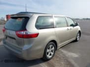 ✅ 2015 Toyota Sienna L • VIN: 5TDZK3DC1FS598628 • Lot: 43677424. Listed on IAAI with 121,484 mi. Free auction sales archive from the USA and detailed vehicle history report at DreamBid. Image 4.