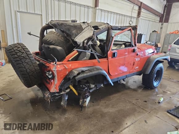 ✅ 2006 Jeep Wrangler X • VIN: 1J4FA39S16P740261 • Lot: 85719085. Wystawiony na Copart z przebiegiem Nie podano. Bezpłatny archiwum sprzedaży aukcyjnych z USA i szczegółowy raport historii pojazdu na DreamBid. Zdjęcie 3.