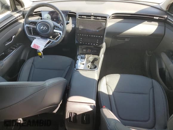 ✅ 2024 Hyundai Tucson Limited • VIN: 5NMJE3DE4RH397500 • Lot: 74960964. Wystawiony na Copart z przebiegiem 941 mil. Bezpłatny archiwum sprzedaży aukcyjnych z USA i szczegółowy raport historii pojazdu na DreamBid. Zdjęcie 8.