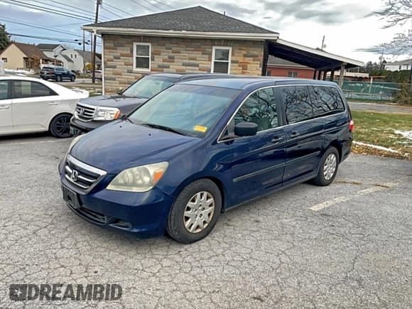 ✅ 2006 Honda Odyssey LX • VIN: 5FNRL38236B119841 • Lot: 96588395. Listed on Copart with 186,280 mi. Free auction sales archive from the USA and detailed vehicle history report at DreamBid. Image 2.