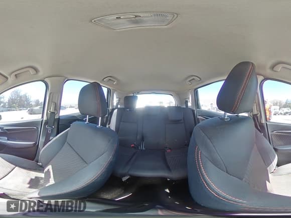 ✅ 2019 Honda Fit Sport • VIN: 3HGGK5H69KM727556 • Лот: 71736135. Опубликован ранее на Copart с пробегом 102 773 миль. Бесплатный доступ к архиву аукционных продаж из США и подробный отчёт об истории автомобиля на DreamBid. Изображение 15.