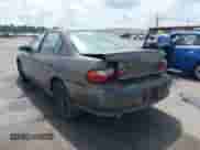 2000 Chevrolet Malibu z VIN 1G1ND52J3Y6351094, wystawiony jako IAAI lot #42703471 z przebiegiem 297 098 mil mil oraz . Historia ofert i sprzedaży dostępna na DreamBid. Obrazek 6.