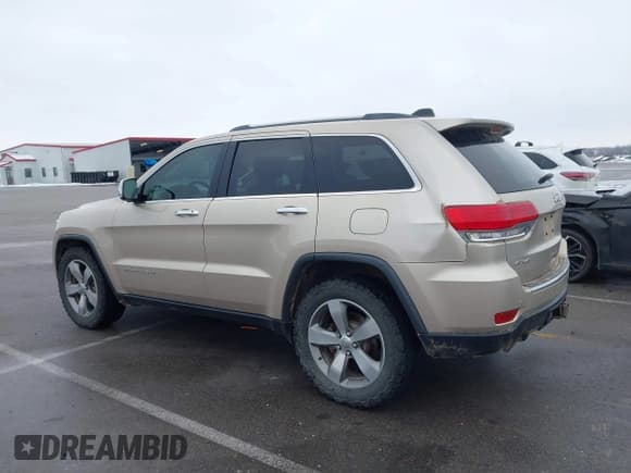 ✅ 2014 Jeep Grand Cherokee Limited • VIN: 1C4RJFBG4EC184172 • Lot: 43830258. Wystawiony na IAAI z przebiegiem 153 561 mil. Bezpłatny archiwum sprzedaży aukcyjnych z USA i szczegółowy raport historii pojazdu na DreamBid. Zdjęcie 14.