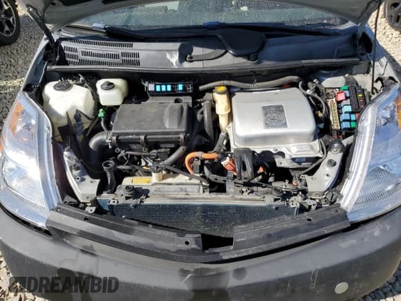 ✅ 2004 Toyota Prius • VIN: JTDKB20U940061497 • Lot: 81313135. Listed on Copart with 205,977 mi. Free auction sales archive from the USA and detailed vehicle history report at DreamBid. Image 11.