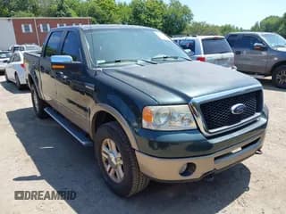 ✅ 2006 Ford F-150 XLT • VIN: 1FTPW14556FB63984 • Lot: 42891909. Wystawiony na IAAI z przebiegiem 147 377 mil. Bezpłatny archiwum sprzedaży aukcyjnych z USA i szczegółowy raport historii pojazdu na DreamBid. Zdjęcie 1.