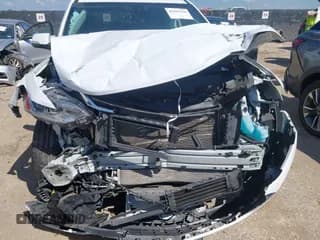 ✅ 2018 Chevrolet Traverse Premier • VIN: 1GNERKKW3JJ176035 • Lot: 43297518. Wystawiony na IAAI z przebiegiem 69 630 mil. Bezpłatny archiwum sprzedaży aukcyjnych z USA i szczegółowy raport historii pojazdu na DreamBid. Zdjęcie 6.