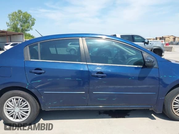 ✅ 2010 Nissan Sentra 2.0 • VIN: 3N1AB6APXAL610346 • Lot: 43106695. Listed on IAAI with 73,824 mi. Free auction sales archive from the USA and detailed vehicle history report at DreamBid. Image 6.