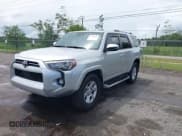 ✅ 2022 Toyota 4Runner SR5 Premium • VIN: JTEFU5JR4N5273974 • Lot: 42436307. Listed on IAAI with 42,281 mi. Free auction sales archive from the USA and detailed vehicle history report at DreamBid. Image 2.