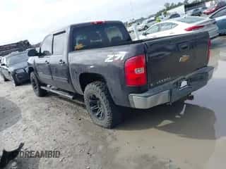 2008 Chevrolet Silverado 1500 LTZ with VIN 2GCEK13M681125282, listed as a IAAI auction lot 43357984 with 292,771 mi miles and . Bid and sale history available at DreamBid. Image 3.