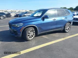 ✅ 2019 BMW X5 xDrive40i • VIN: 5UXCR6C50KLL08640 • Lot: 43543404. Wystawiony na IAAI z przebiegiem 86 171 mil. Bezpłatny archiwum sprzedaży aukcyjnych z USA i szczegółowy raport historii pojazdu na DreamBid. Zdjęcie 2.