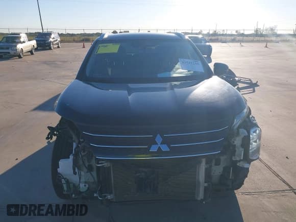 ✅ 2022 Mitsubishi Outlander SEL • VIN: JA4J4VA82NZ071238 • Lot: 43531210. Listed on IAAI with 109,319 mi. Free auction sales archive from the USA and detailed vehicle history report at DreamBid. Image 13.