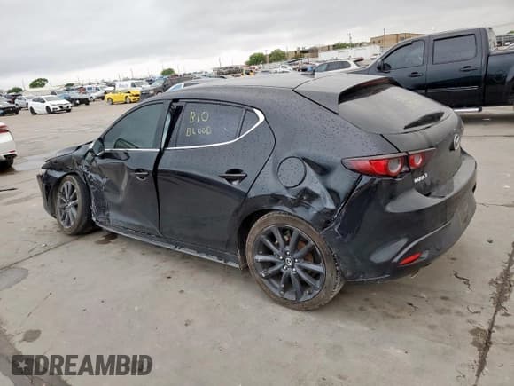 ✅ 2019 Mazda 3 Premium • VIN: JM1BPANM0K1143842 • Лот: 51420615. Опубликован ранее на Copart с пробегом Не указан. Бесплатный доступ к архиву аукционных продаж из США и подробный отчёт об истории автомобиля на DreamBid. Изображение 2.