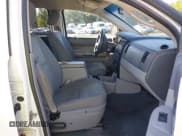 ✅ 2007 Dodge Durango SXT • VIN: 1D8HB38P47F584878 • Lot: 43049123. Listed on IAAI with 105,417 mi. Free auction sales archive from the USA and detailed vehicle history report at DreamBid. Image 5.