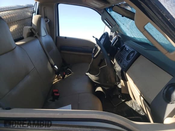 ✅ 2008 Ford F-250 XL • VIN: 1FTNF20558EB15655 • Лот: 58427604. Опубликован ранее на Copart с пробегом Не указан. Бесплатный доступ к архиву аукционных продаж из США и подробный отчёт об истории автомобиля на DreamBid. Изображение 7.