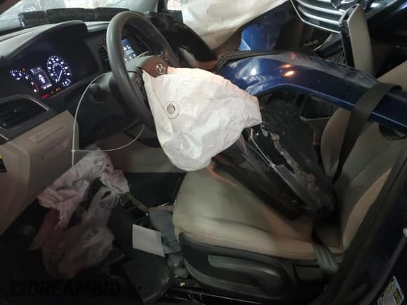 ✅ 2016 Hyundai Sonata SE • VIN: 5NPE24AF8GH380745 • Lot: 85580195. Wystawiony na Copart z przebiegiem 170 414 mil. Bezpłatny archiwum sprzedaży aukcyjnych z USA i szczegółowy raport historii pojazdu na DreamBid. Zdjęcie 7.