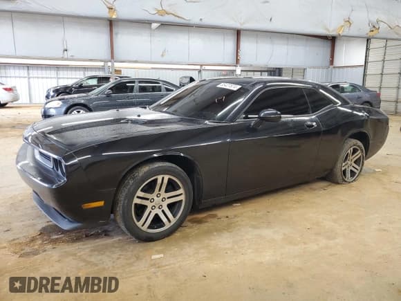 ✅ 2009 Dodge Challenger SE • VIN: 2B3LJ44V19H630305 • Lot: 85427874. Wystawiony na Copart z przebiegiem 203 512 mil. Bezpłatny archiwum sprzedaży aukcyjnych z USA i szczegółowy raport historii pojazdu na DreamBid. Zdjęcie 1.