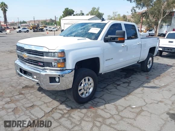 ✅ 2016 Chevrolet Silverado 2500HD LT • VIN: 1GC1KVE84GF176454 • Lot: 43224807. Listed on IAAI with 151,483 mi. Free auction sales archive from the USA and detailed vehicle history report at DreamBid. Image 2.